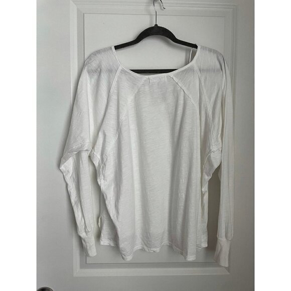 CJLA Top - Picture 2 of 3